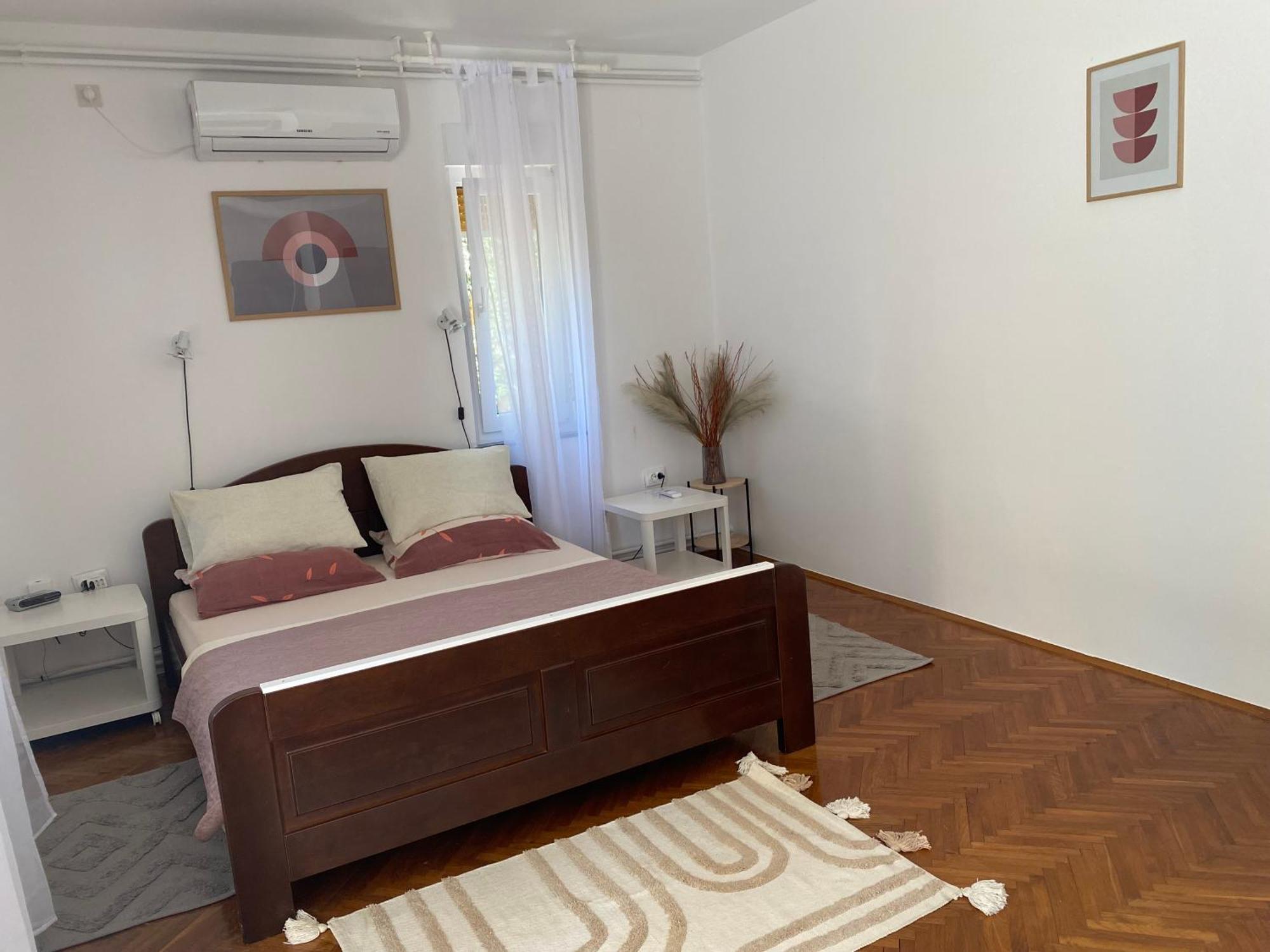 Apartments Topic & Krk Central Location Krk Town Exterior photo